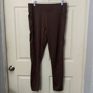 Brown High-Waisted Leggings